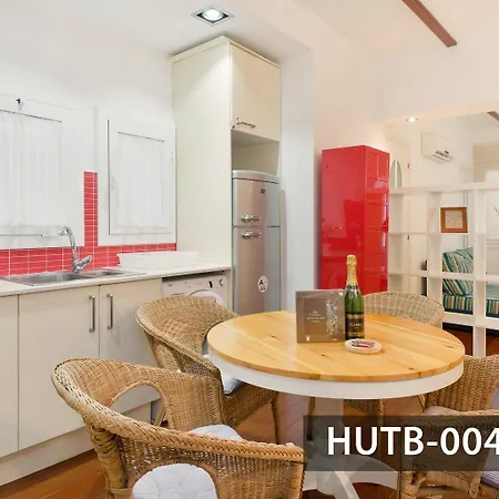 Apartment Montroig 2 *